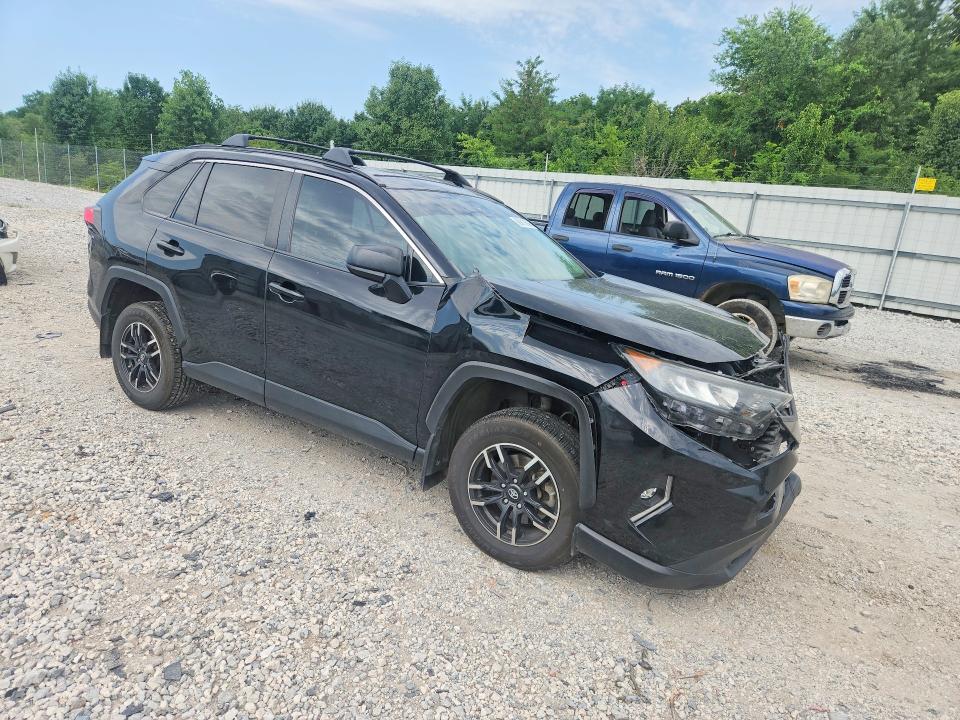 Photo 4 from auction – 2020 TOYOTA RAV4 with VIN 2T3F1RFV7LW094781