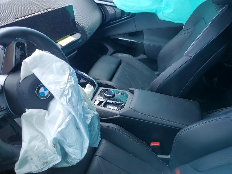 Photo 8 from auction – 2025 BMW X3 with VIN 5UX73GP08S9102468