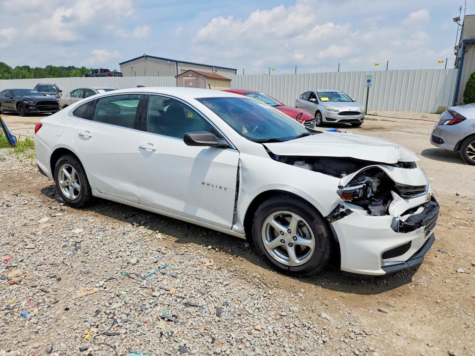 Photo 4 from auction – 2018 CHEVROLET MALIBU with VIN 1G1ZB5ST2JF176917