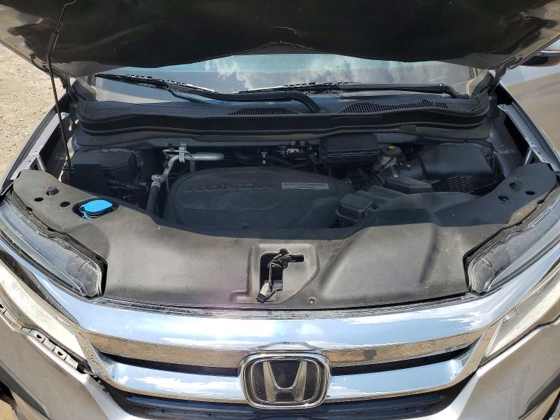 Photo 12 from auction – 2019 HONDA PILOT with VIN 5FNYF5H90KB042464