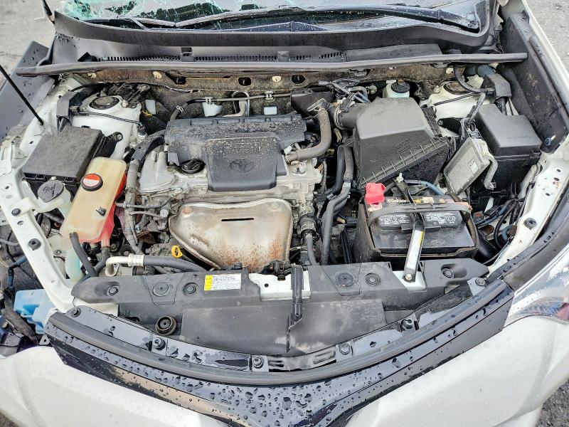 Photo 12 from auction – 2016 TOYOTA RAV4 with VIN JTMJFREV5GD182342