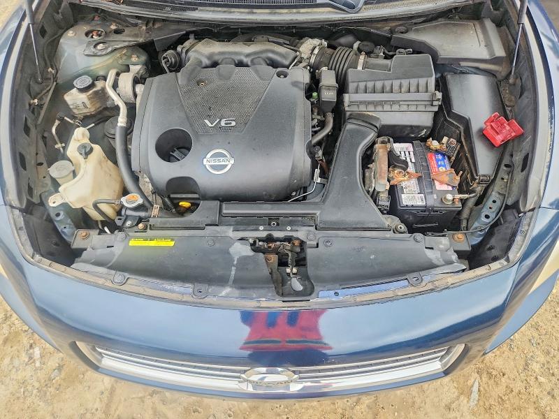 Photo 11 from auction – 2010 NISSAN MAXIMA with VIN 1N4AA5AP4AC810604