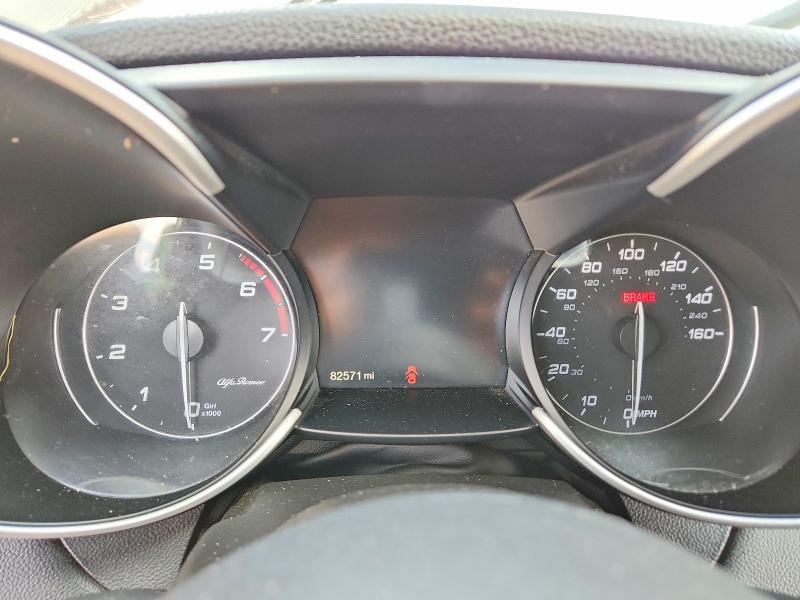 Photo 9 from auction – 2023 ALFA ROMEO GIULIA with VIN ZARFAMAN1P7670527