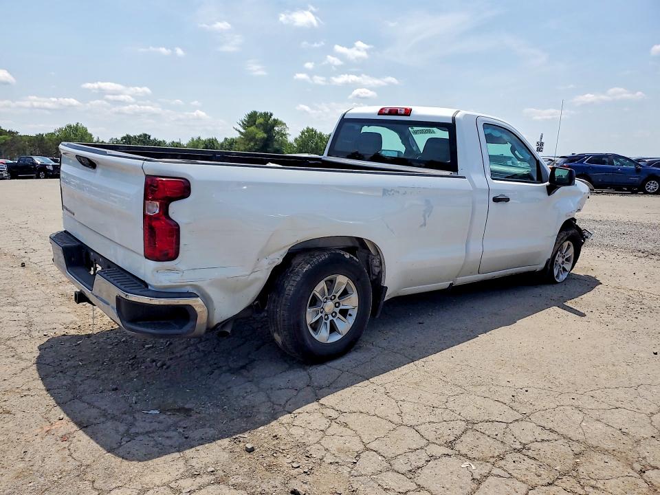 Photo 3 from auction – 2022 CHEVROLET SILVERADO with VIN 3GCNAAED5NG666780