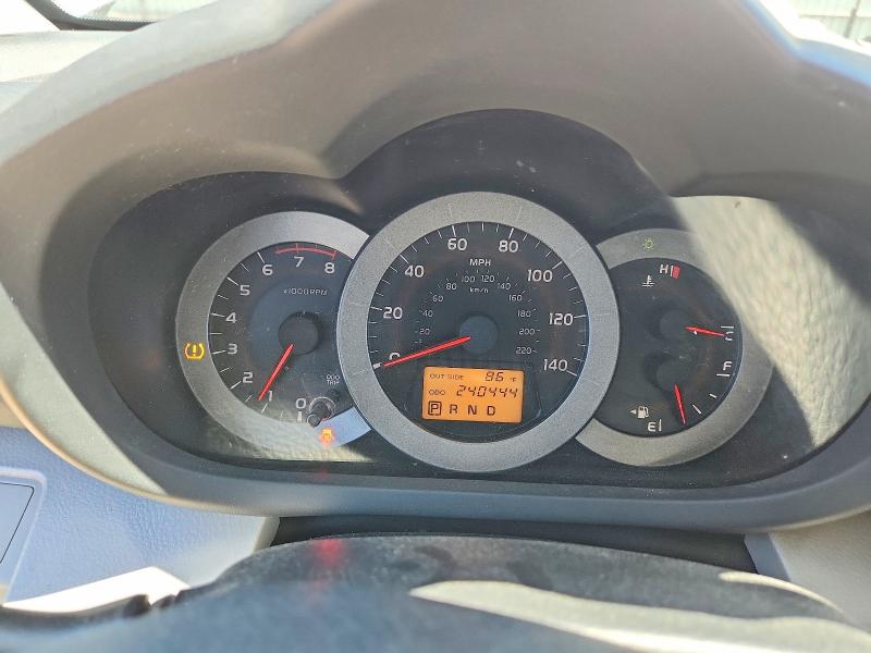 Photo 9 from auction – 2006 TOYOTA RAV4 with VIN JTMZD33V565015299