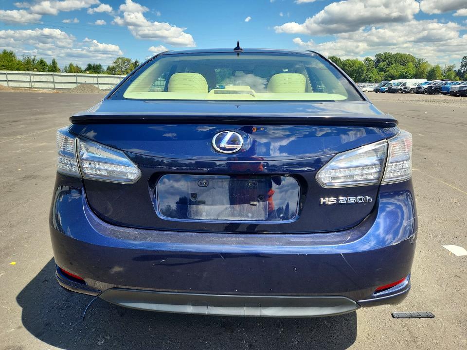 Фото 6 с аукциона – 2011 LEXUS HS с VIN JTHBB1BA3B2045809