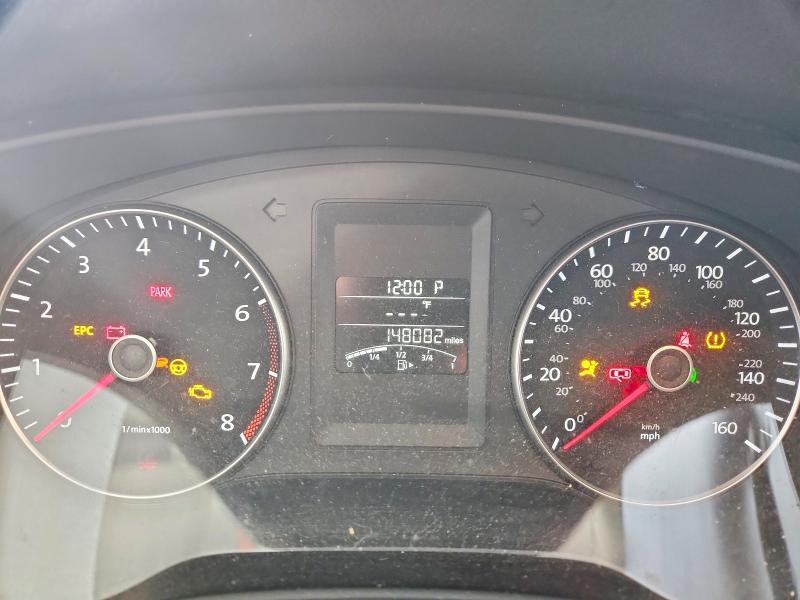 Photo 9 from auction – 2014 VOLKSWAGEN JETTA with VIN 3VWD07AJ4EM215223