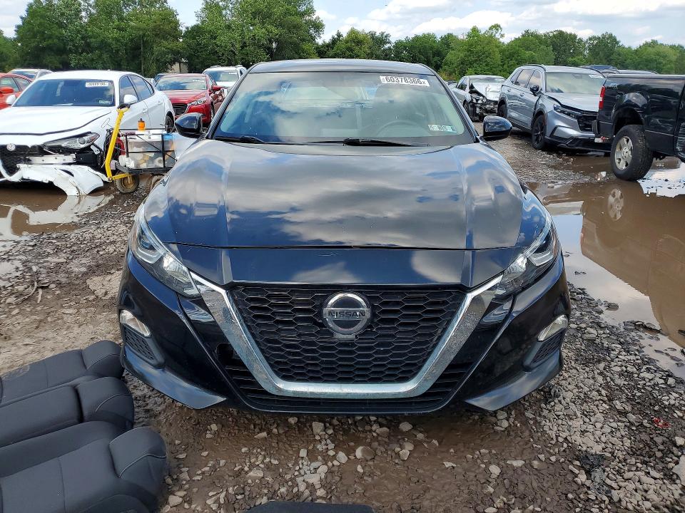 Photo 5 from auction – 2019 NISSAN ALTIMA with VIN 1N4BL4BV2KN322179