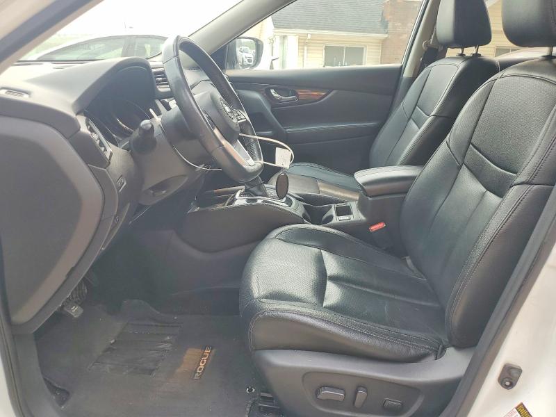 Photo 7 from auction – 2017 NISSAN ROGUE with VIN 5N1AT2MV2HC743004