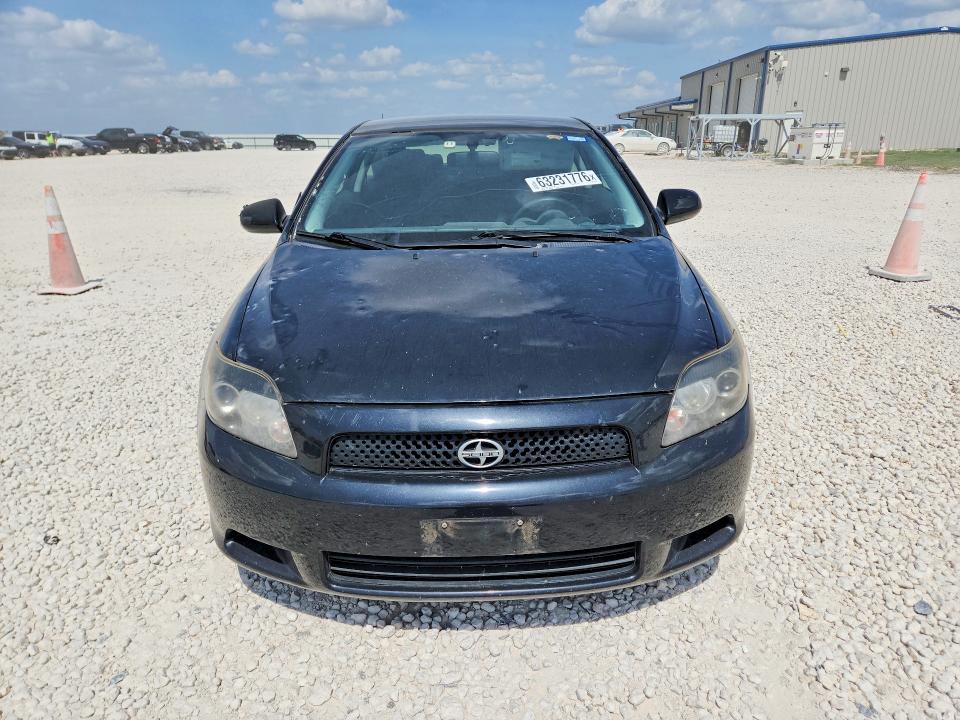 Photo 5 from auction – 2010 SCION TC with VIN JTKDE3B70A0320458