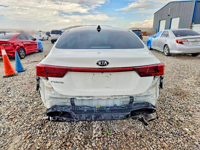 Photo 6 from auction – 2020 KIA FORTE with VIN 3KPF24AD0LE142924