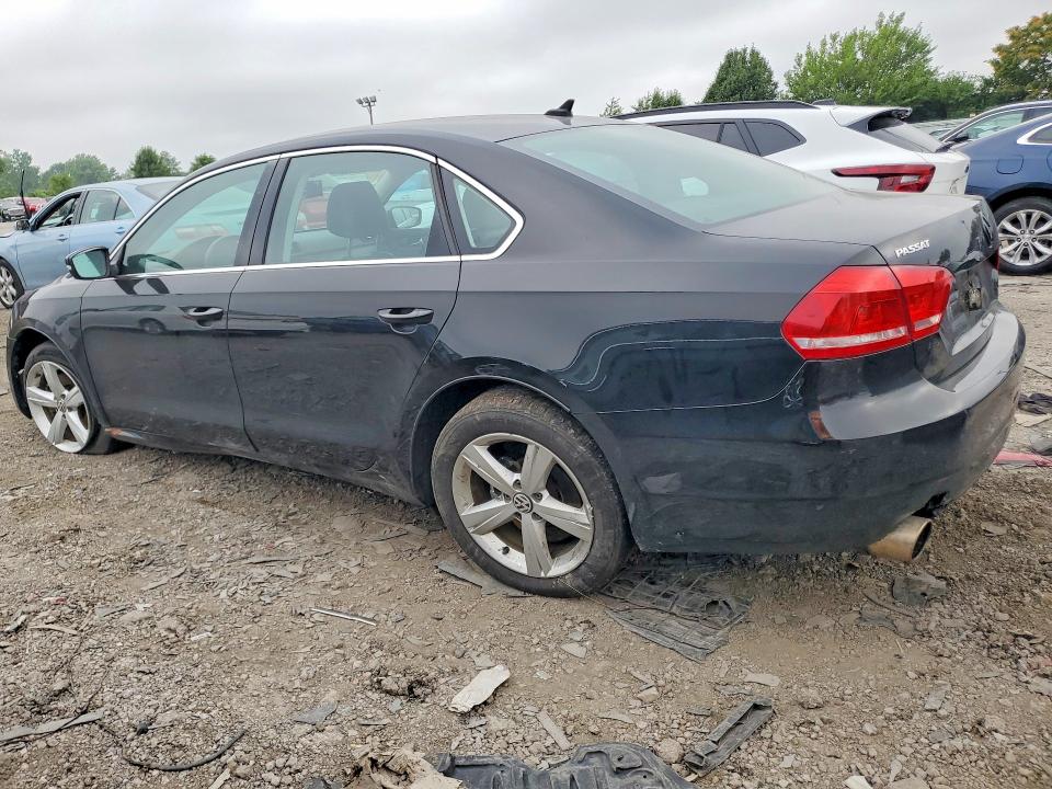 Photo 2 from auction – 2012 VOLKSWAGEN PASSAT with VIN 1VWBH7A33CC106512