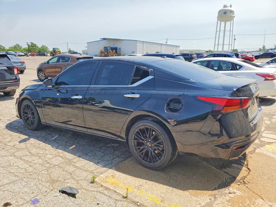 Zdjęcie 2 z aukcji – 2020 NISSAN ALTIMA z VIN 1N4BL4BV4LC201697