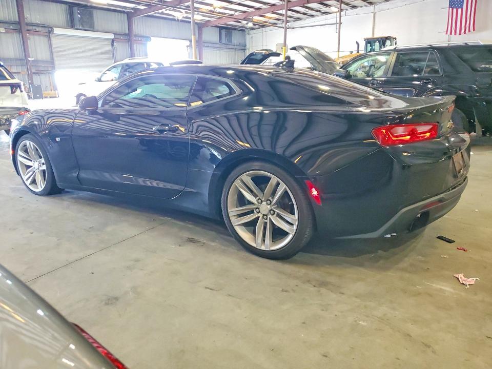 Photo 2 from auction – 2017 CHEVROLET CAMARO with VIN 1G1FD1RX2H0142228