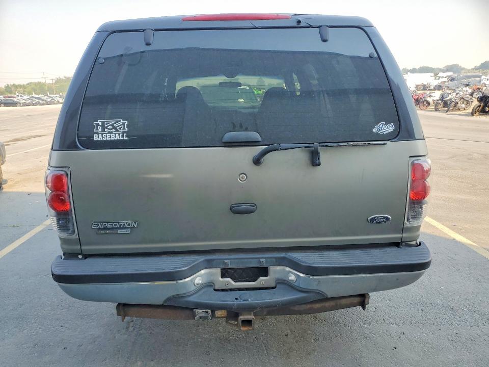Photo 6 from auction – 1999 FORD EXPEDITION with VIN 1FMPU18L4XLB73824
