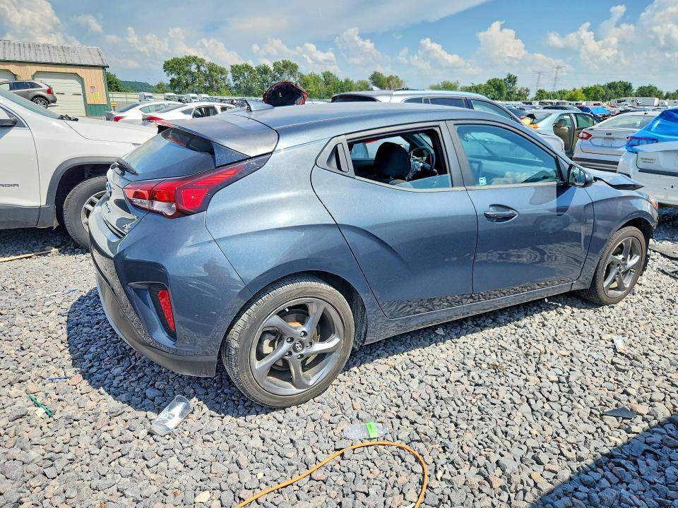 Photo 3 from auction – 2019 HYUNDAI VELOSTER with VIN KMHTG6AF0KU016804