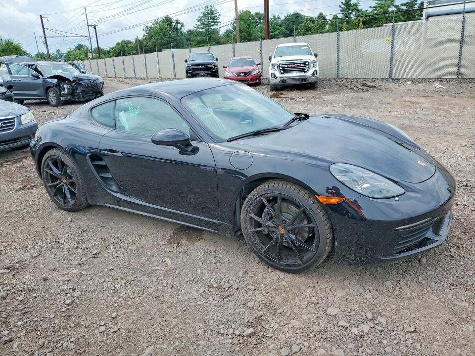 Photo 4 from auction – 2021 PORSCHE CAYMAN with VIN WP0AA2A80MS260491