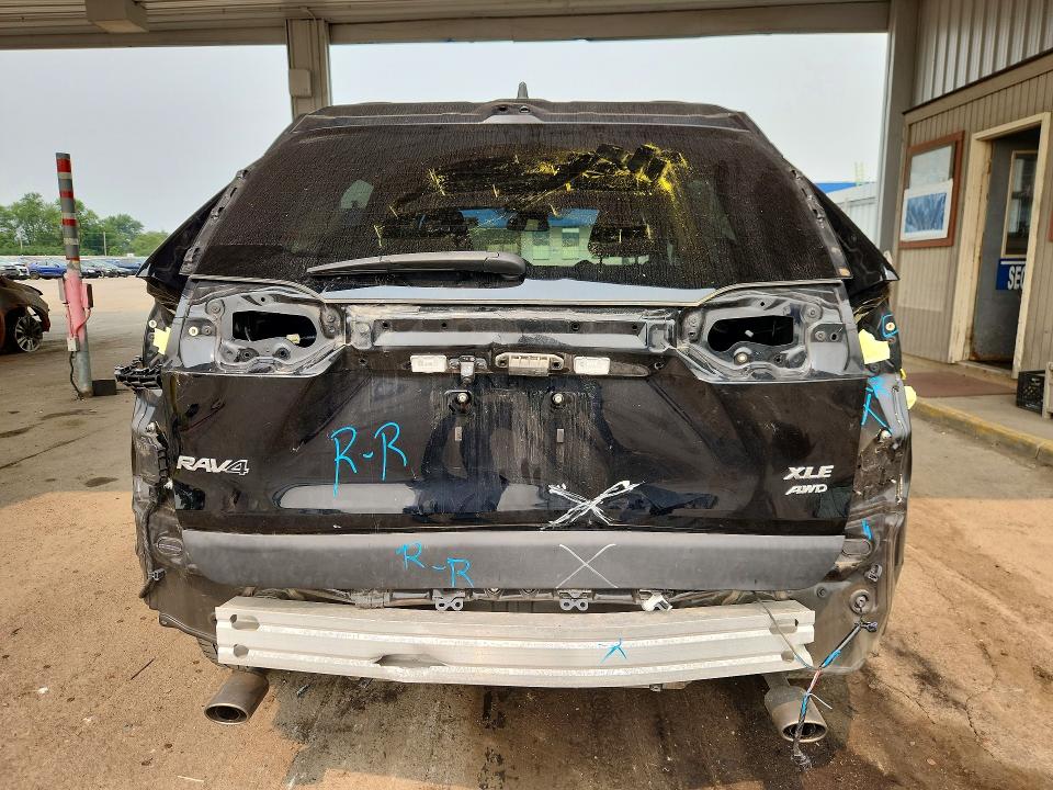 Photo 6 from auction – 2023 TOYOTA RAV4 with VIN 2T3P1RFV6PW377196