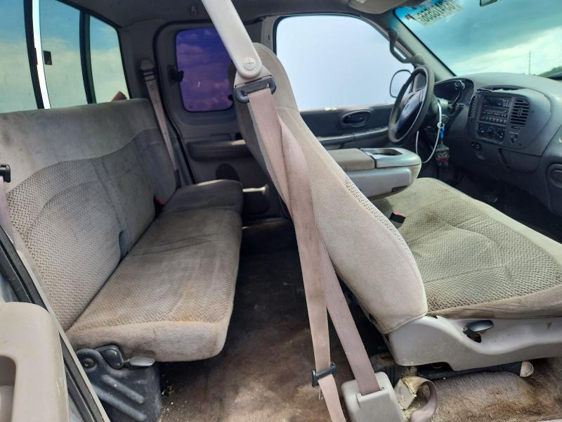 Photo 10 from auction – 2000 FORD F150 with VIN 1FTZX0725YKB25795