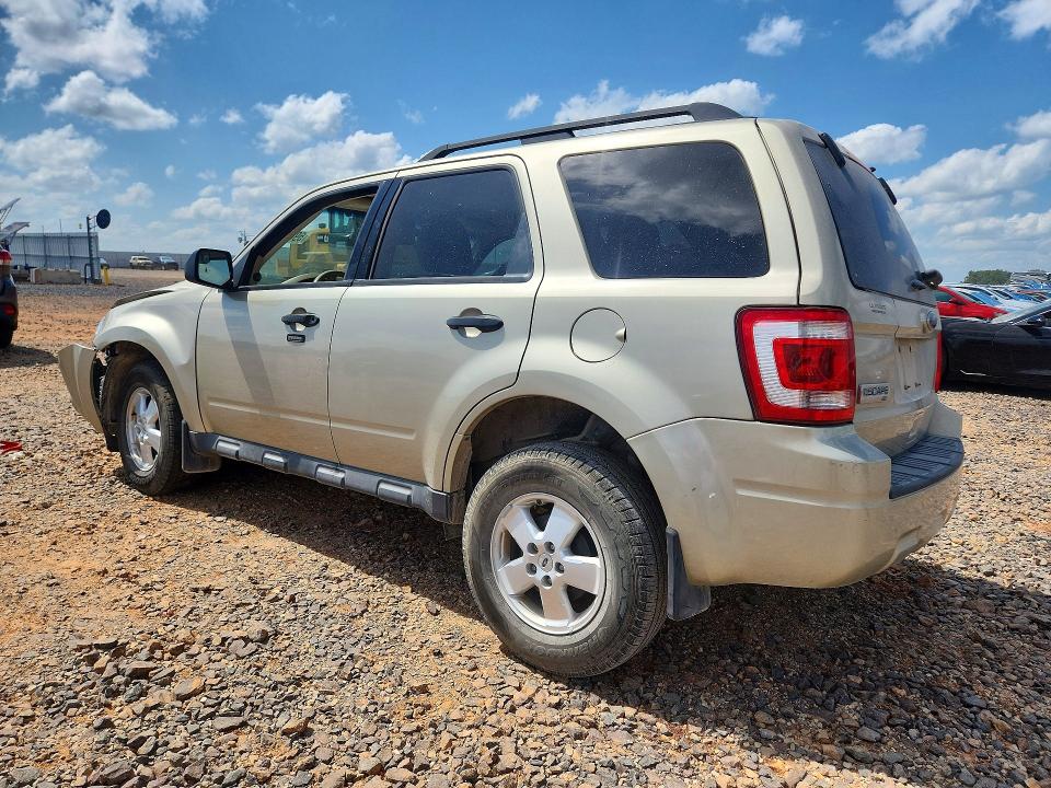 Photo 2 from auction – 2012 FORD ESCAPE with VIN 1FMCU0D71CKB39017