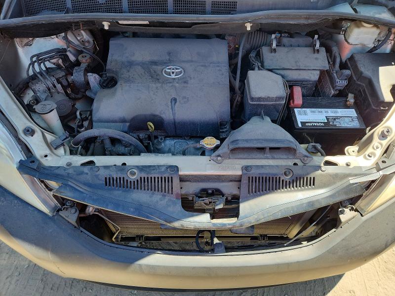 Photo 12 from auction – 2015 TOYOTA SIENNA with VIN 5TDZK3DC2FS564441