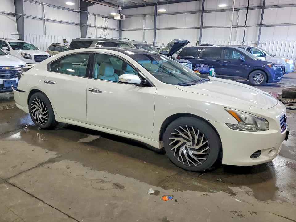 Photo 4 from auction – 2013 NISSAN MAXIMA with VIN 1N4AA5AP1DC825579