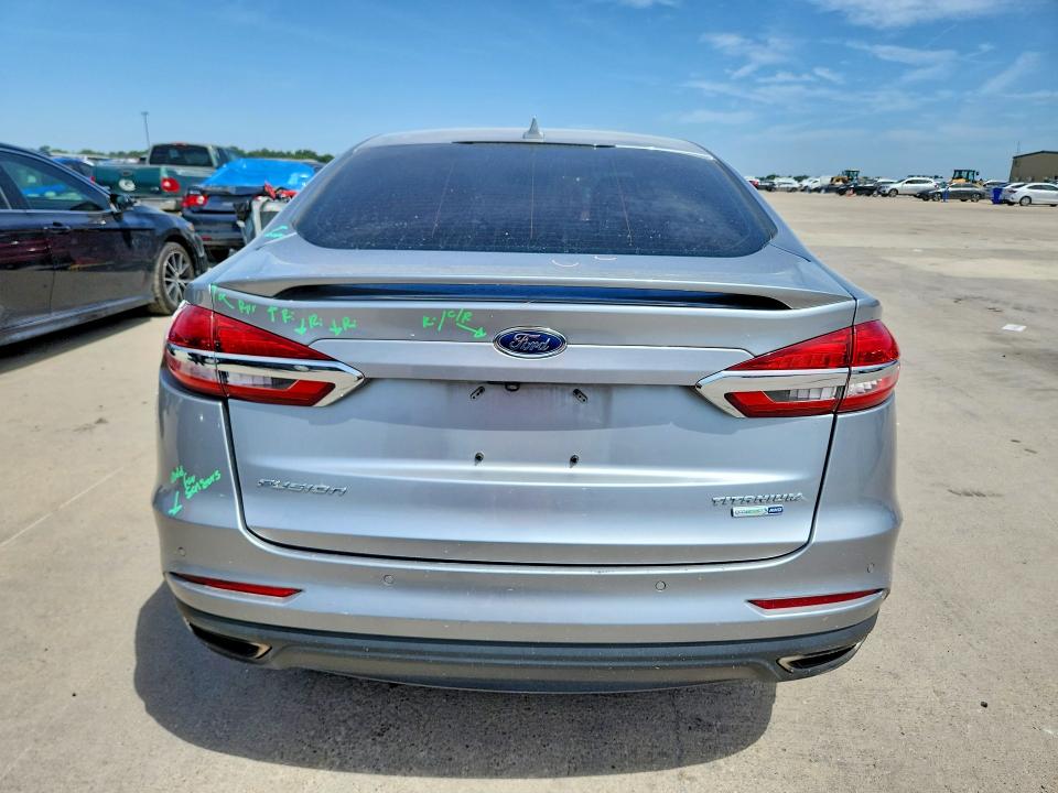 Photo 6 from auction – 2020 FORD FUSION with VIN 3FA6P0D98LR137048
