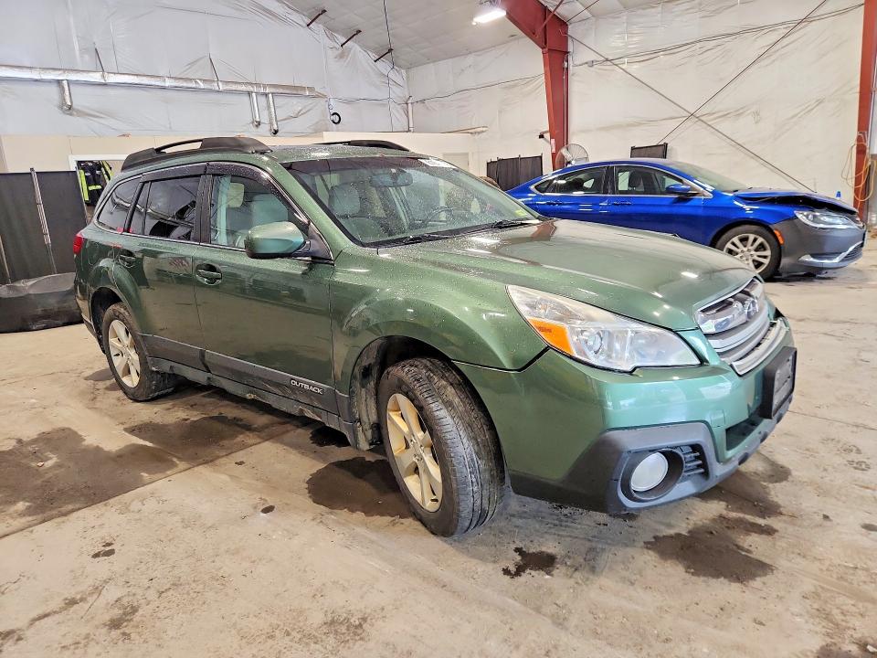 Photo 4 from auction – 2013 SUBARU OUTBACK with VIN 4S4BRBGC6D3245489