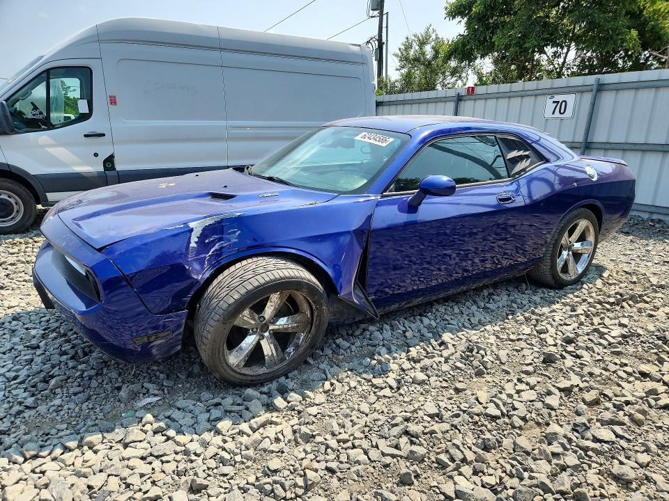 DODGE CHALLENGER 2010 with VIN 2B3CJ5DT9AH261802 - Photo from auction