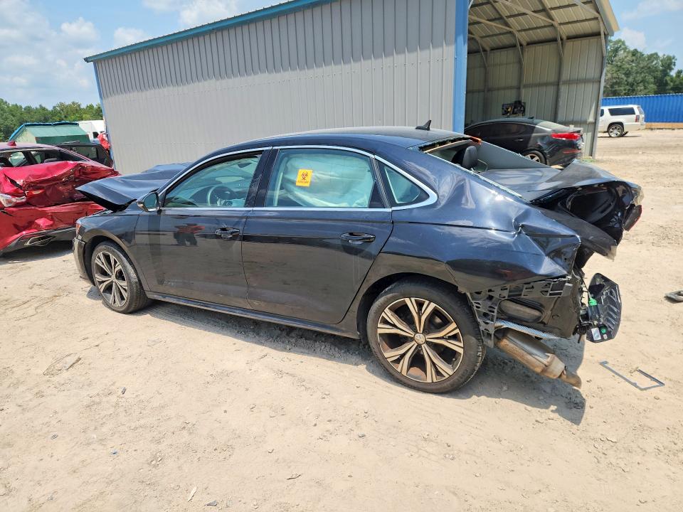 Photo 2 from auction – 2022 VOLKSWAGEN PASSAT with VIN 1VWSA7A33NC008829