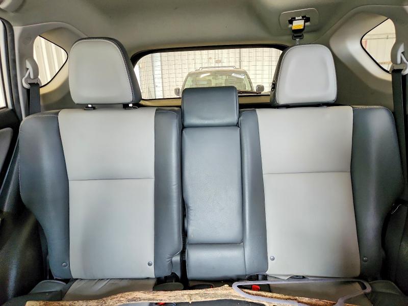 Photo 10 from auction – 2014 TOYOTA RAV4 with VIN 2T3DFREV0EW201361
