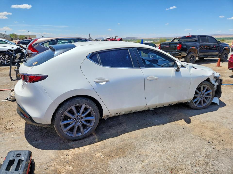 Фото 3 с аукциона – 2019 MAZDA 3 с VIN JM1BPBJM2K1125189