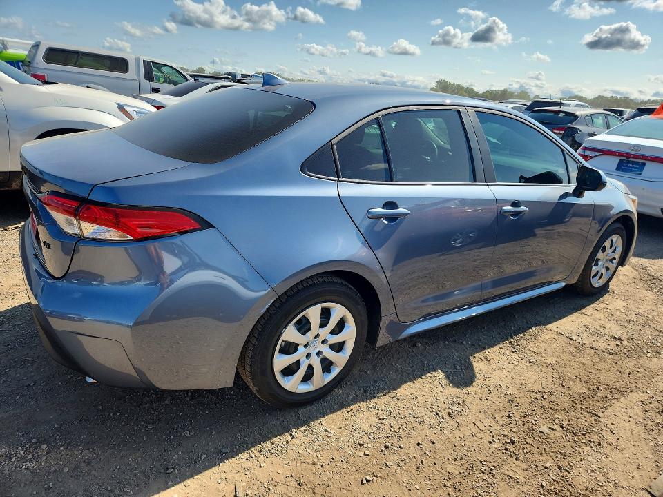 Photo 3 from auction – 2026 TOYOTA COROLLA with VIN 5YFB4MDE6TP376903