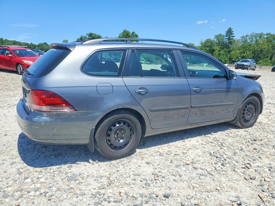 Photo 3 from auction – 2013 VOLKSWAGEN JETTA with VIN 3VWKP7AJ0DM694998
