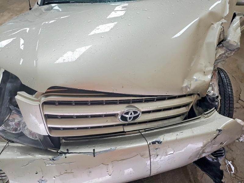 Photo 12 from auction – 2002 TOYOTA HIGHLANDER with VIN JTEHF21A320057330