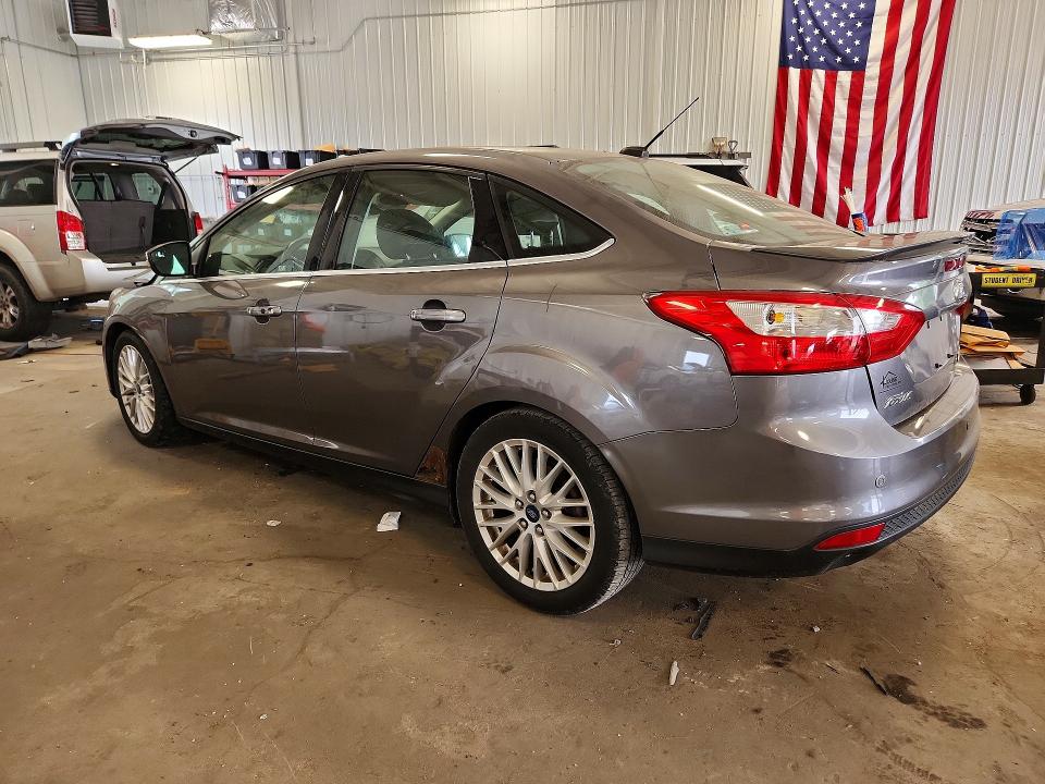 Photo 2 from auction – 2014 FORD FOCUS with VIN 1FADP3J25EL241627