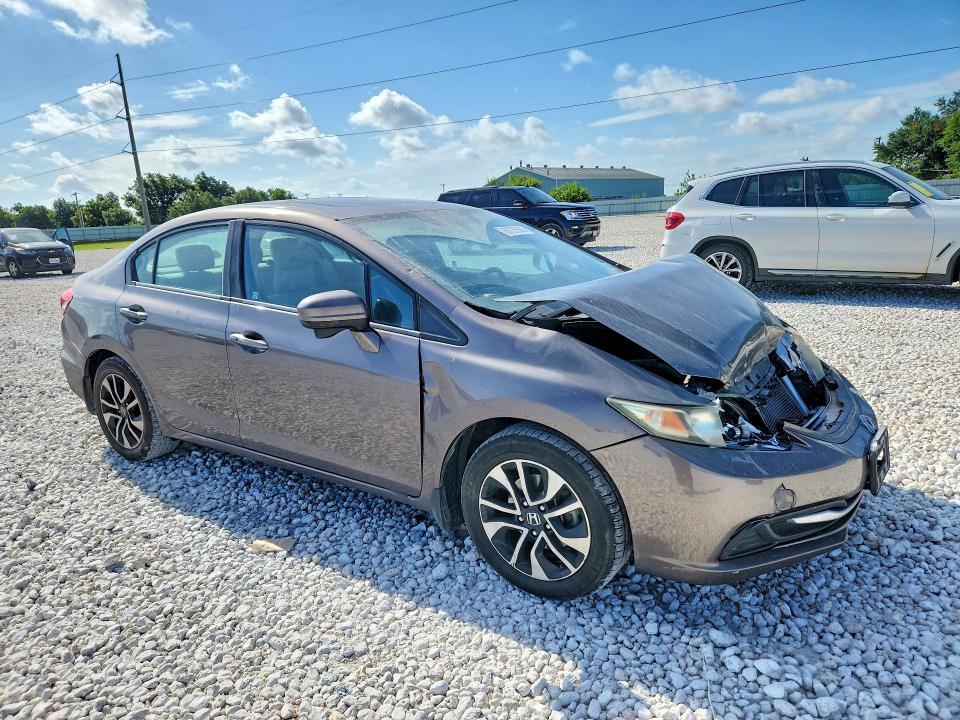 Снимка 4 от търг – 2015 HONDA CIVIC с VIN 19XFB2F80FE032301