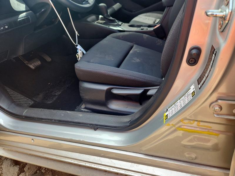 Photo 12 from auction – 2024 TOYOTA COROLLA with VIN 5YFB4MDE3RP169765