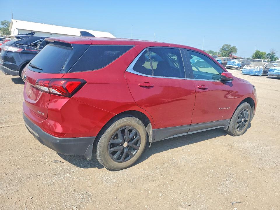 Photo 3 from auction – 2023 CHEVROLET EQUINOX with VIN 3GNAXUEG8PL134059