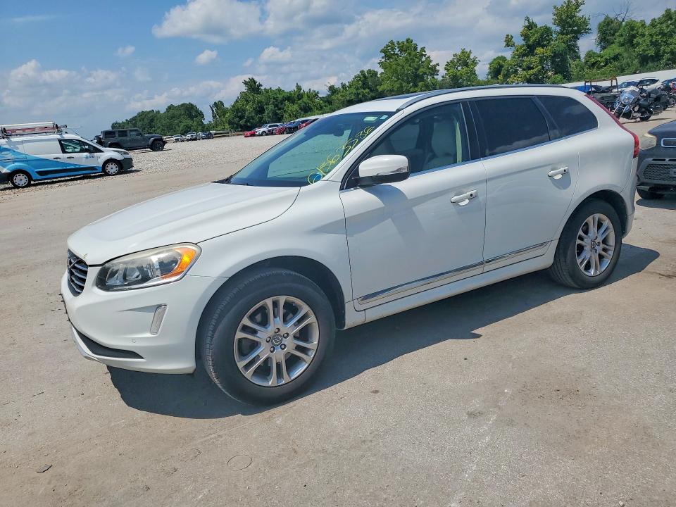 VOLVO XC60 2015 with VIN YV4612RK7F2673871 - Photo from auction