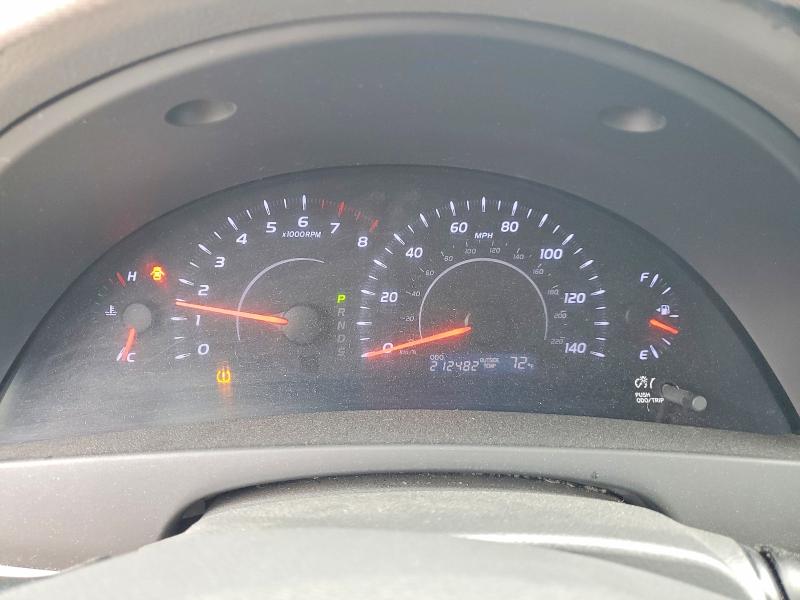 Photo 9 from auction – 2010 TOYOTA CAMRY with VIN 4T1BF3EK2AU562281