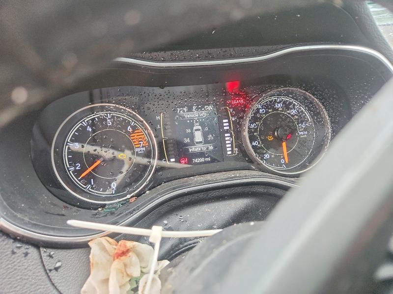 Photo 9 from auction – 2019 JEEP CHEROKEE with VIN 1C4PJLLB9KD429028