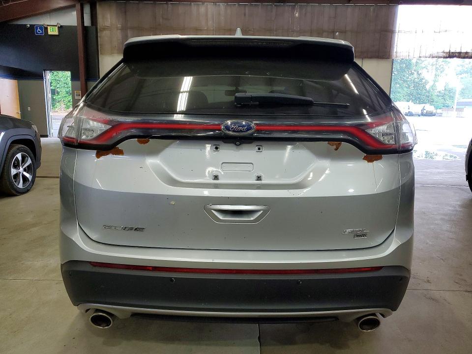 Photo 6 from auction – 2017 FORD EDGE with VIN 2FMPK4J8XHBB22813