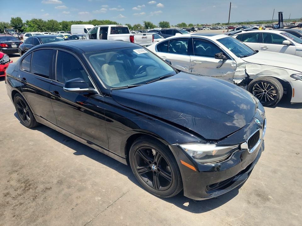 Photo 4 from auction – 2015 BMW 320 with VIN WBA3C3C57FP663723