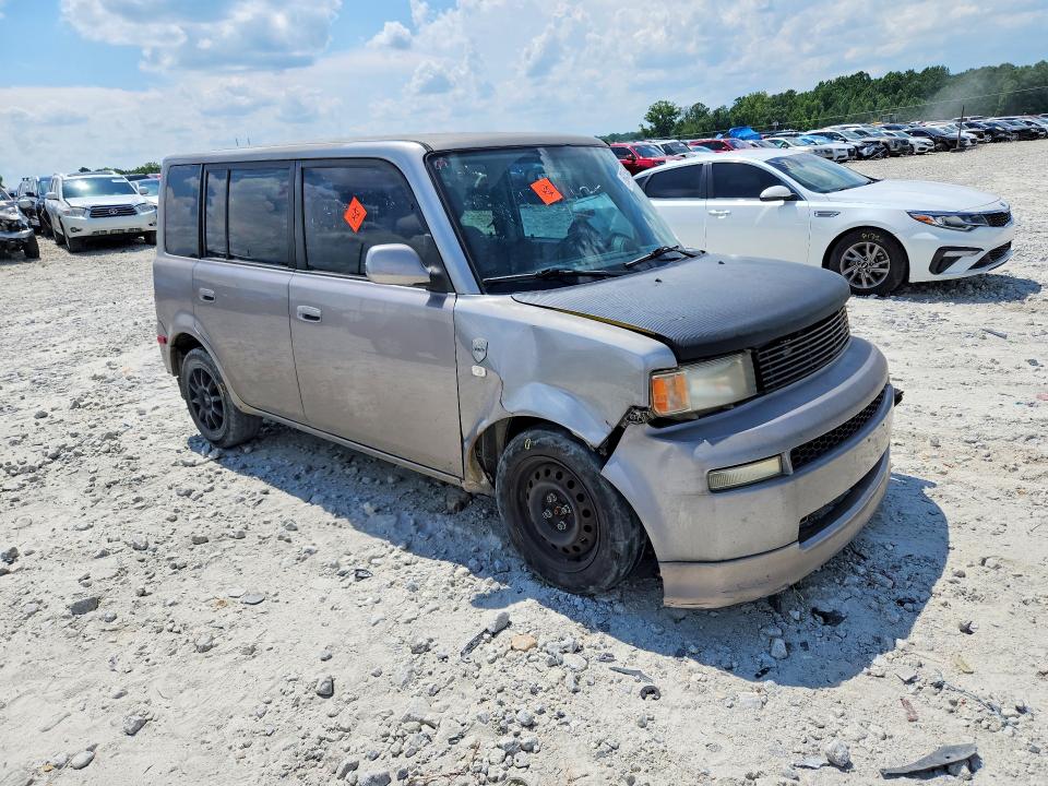 Photo 4 from auction – 2005 TOYOTA SCION with VIN JTLKT324250204957