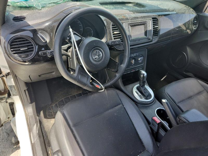 Photo 8 from auction – 2017 VOLKSWAGEN BEETLE with VIN 3VWF17AT8HM628189