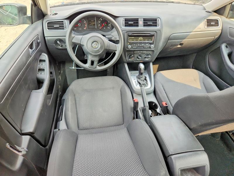 Photo 8 from auction – 2014 VOLKSWAGEN JETTA with VIN 3VW2K7AJ3EM319476