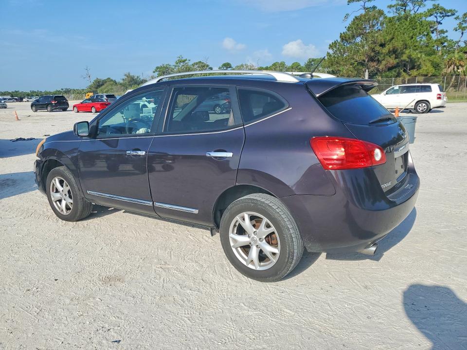 Photo 2 from auction – 2011 NISSAN ROGUE with VIN JN8AS5MT2BW175855