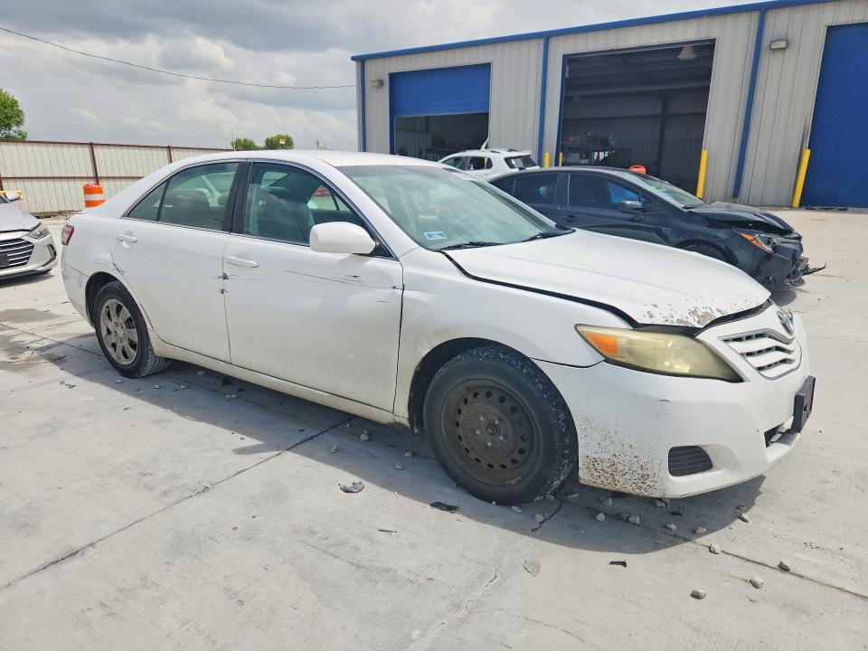 Photo 4 from auction – 2011 TOYOTA CAMRY with VIN 4T4BF3EK7BR140207