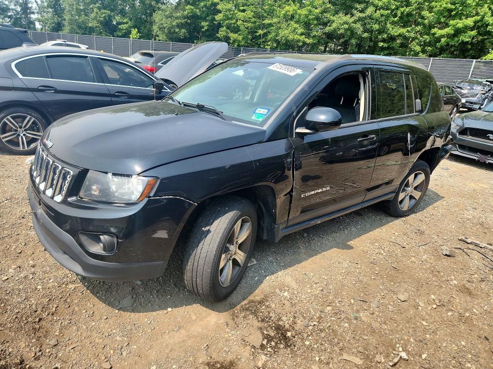 JEEP COMPASS 2016 with VIN 1C4NJDEB3GD696926 - Photo from auction
